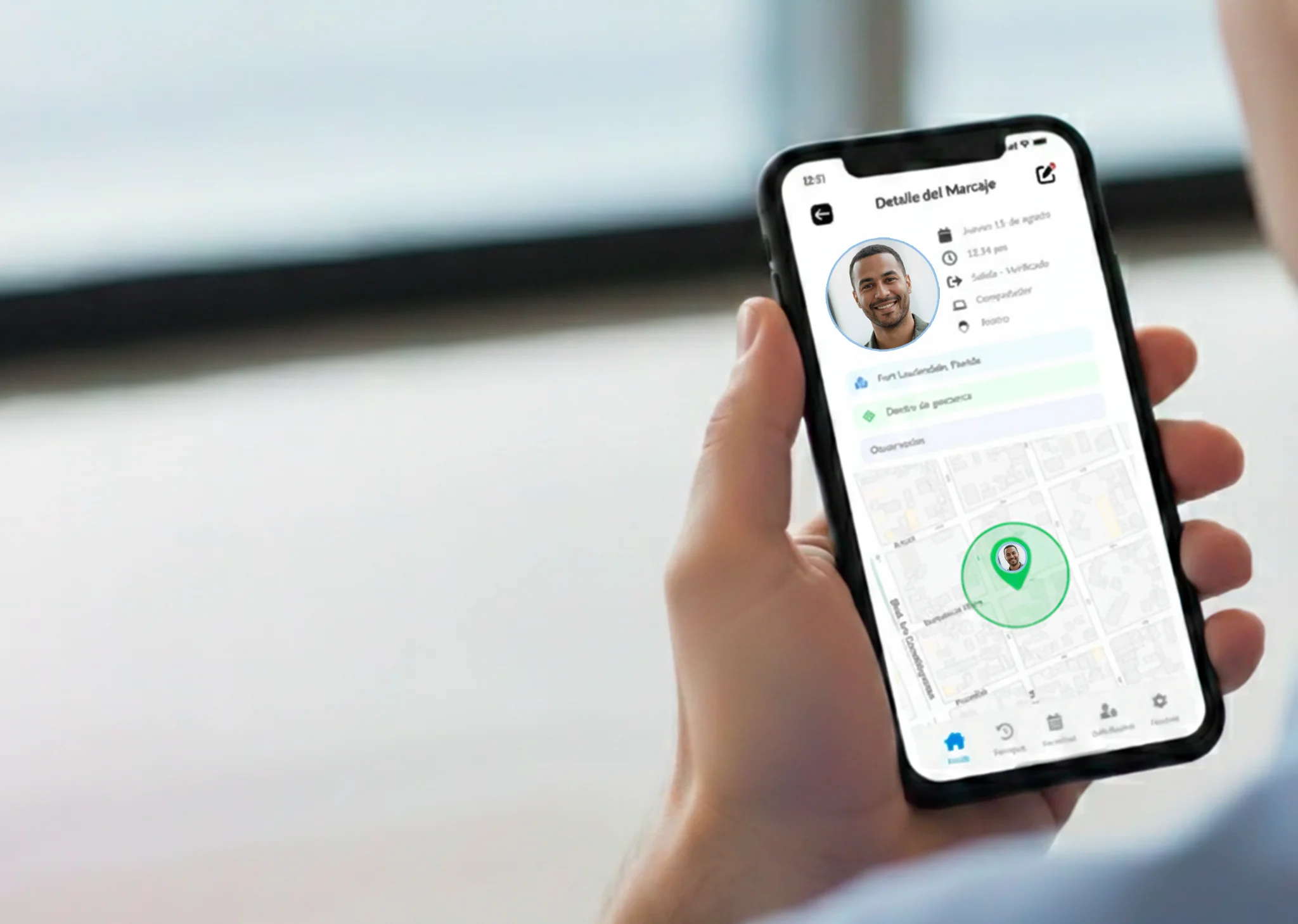 Gestión Inteligente de Equipos en Campo